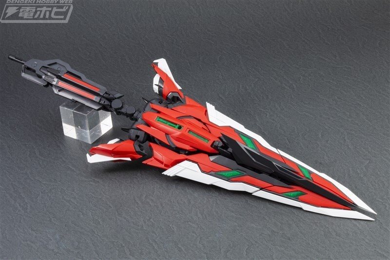 pb网限【pg】高达异端红色机·改 电击素组图