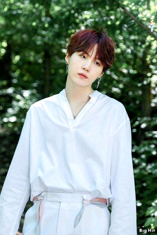 【防弹少年团闵玧其/冥契】当他带你出去时