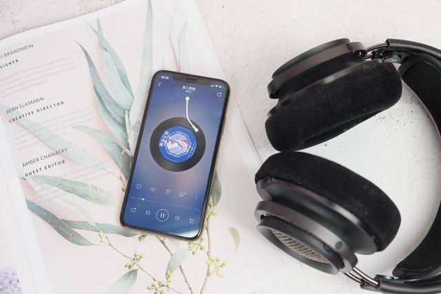 一千多元的一副耳机,飞利浦X2HR头戴式耳机: