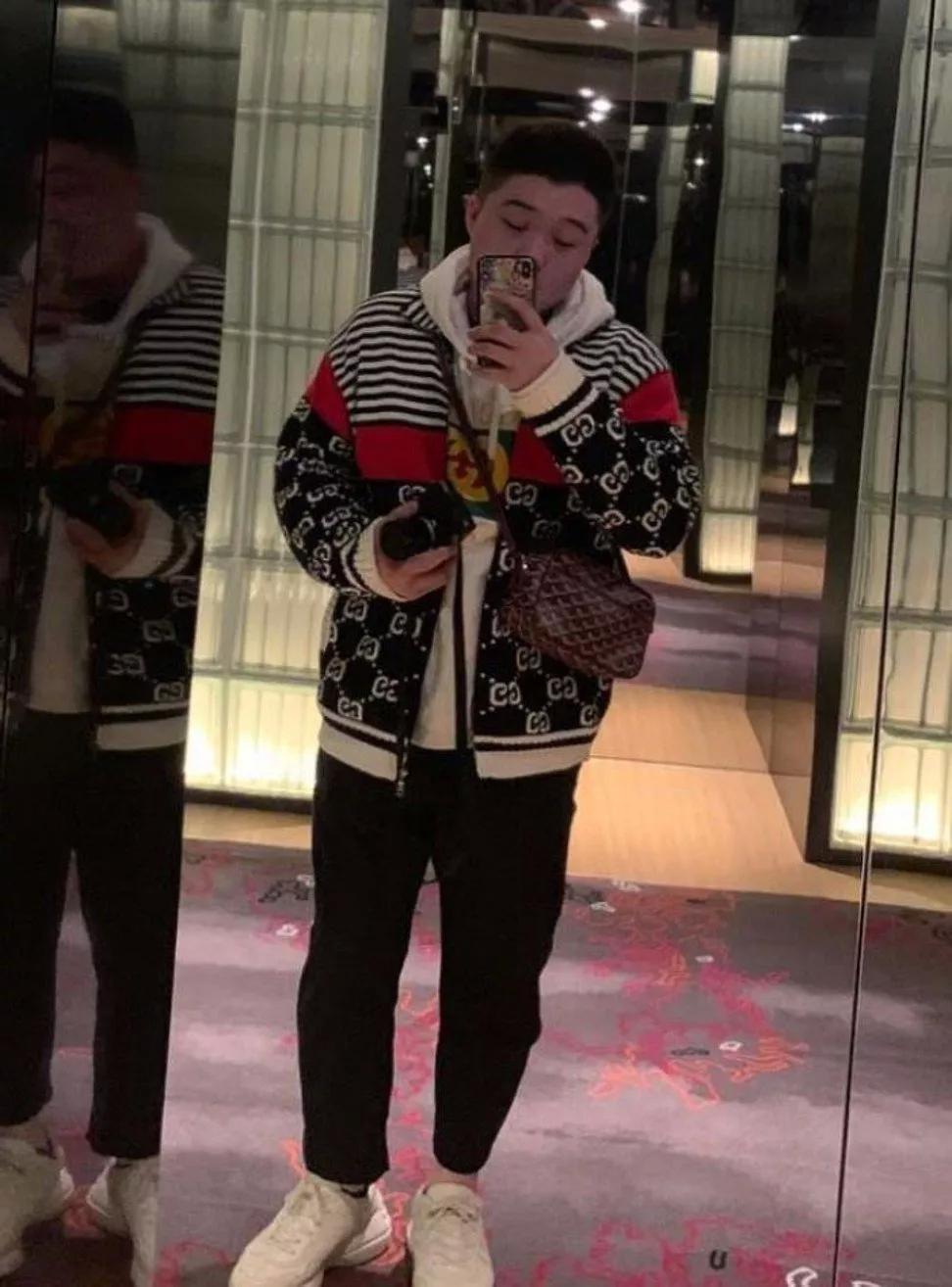 地产和投资公司——南京鼎业投资集团董事长陈脉林的儿子陈鼎(音译)上