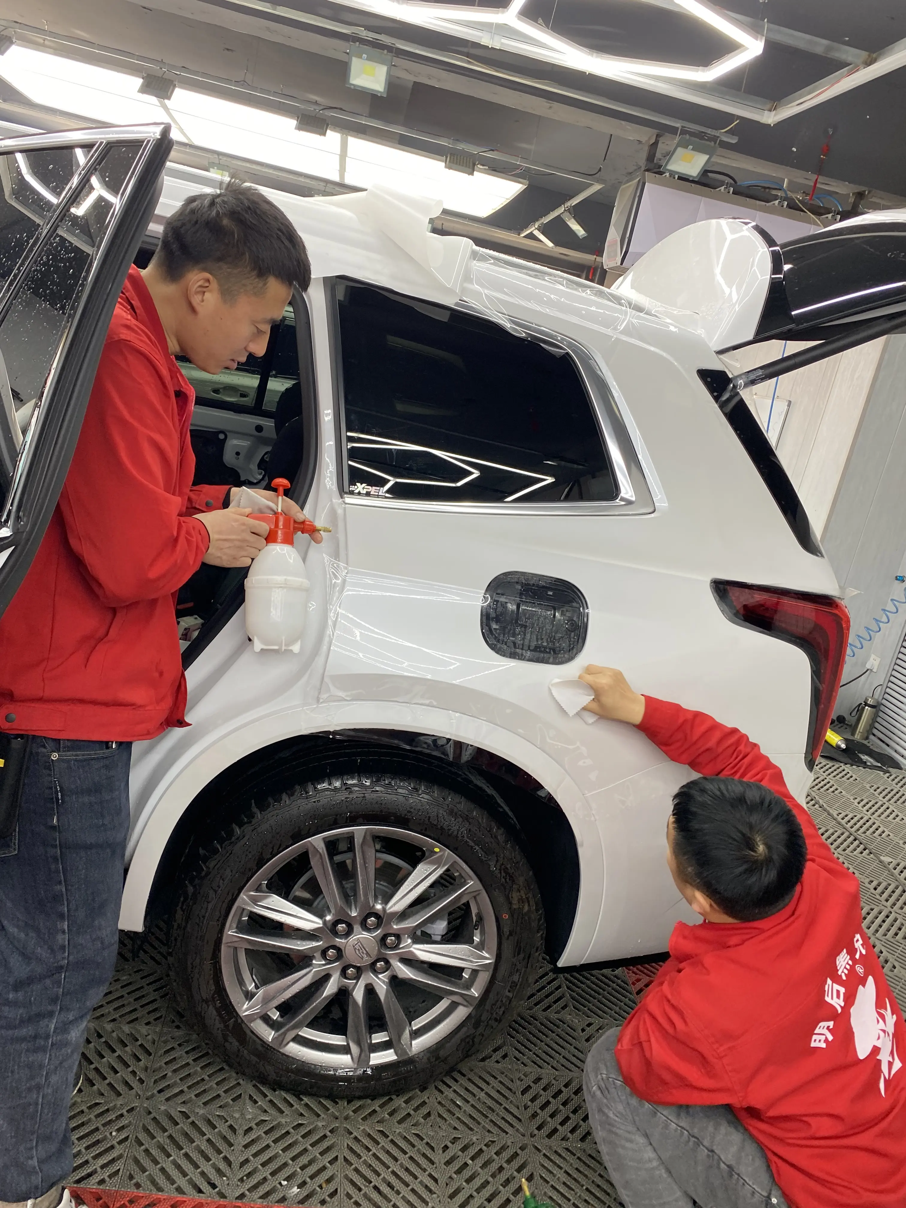 学隐形车衣多久可以学会 哪里学的最专业 - 哔哩哔哩