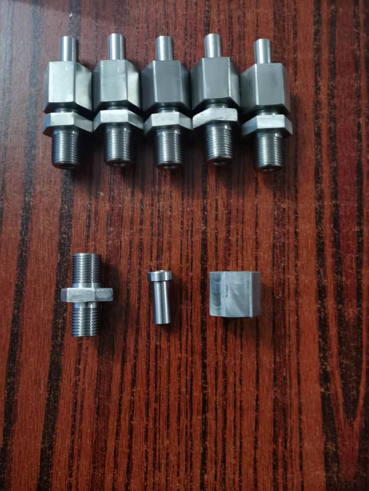 镍铬铁合金incoloy A286螺栓加工件 哔哩哔哩