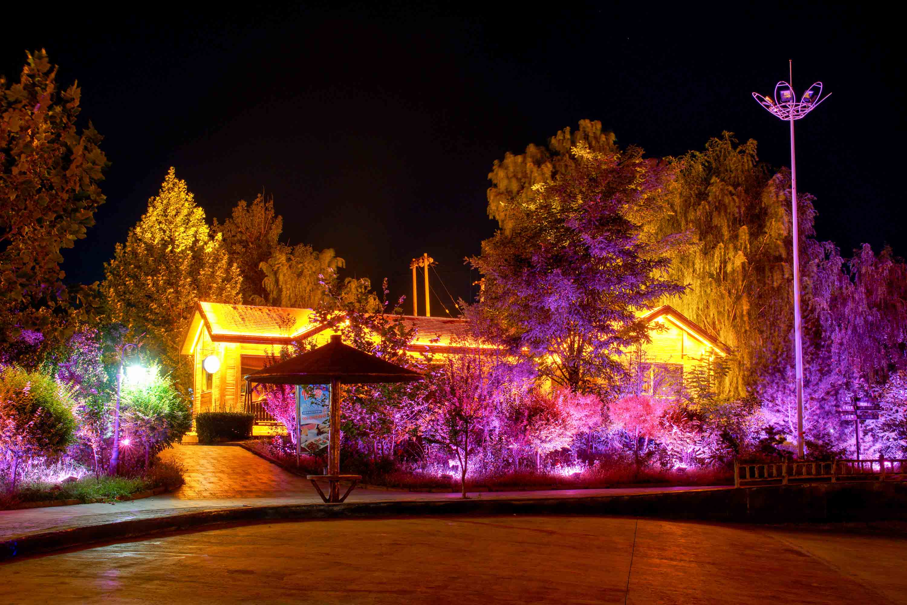 在旅游景区的灯光秀设计应注意什么?