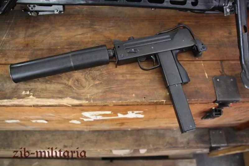 黑帮最爱冲锋枪,终遭美国禁用,cs中"b34"这么猛?|轻武专栏