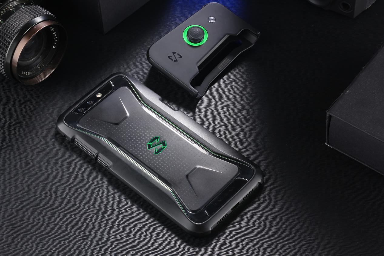 手游终结者:这台黑鲨手机可"不好惹"