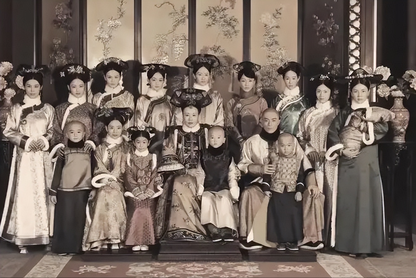 清朝历史：八旗子弟在清朝拥有的地位，可能并没有你想象的那么高 - 知乎