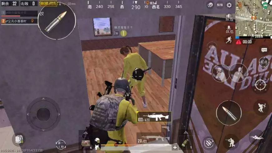 《刺激战场》玩家捡到了神秘的黑洞背包，装完物资后很不开心!