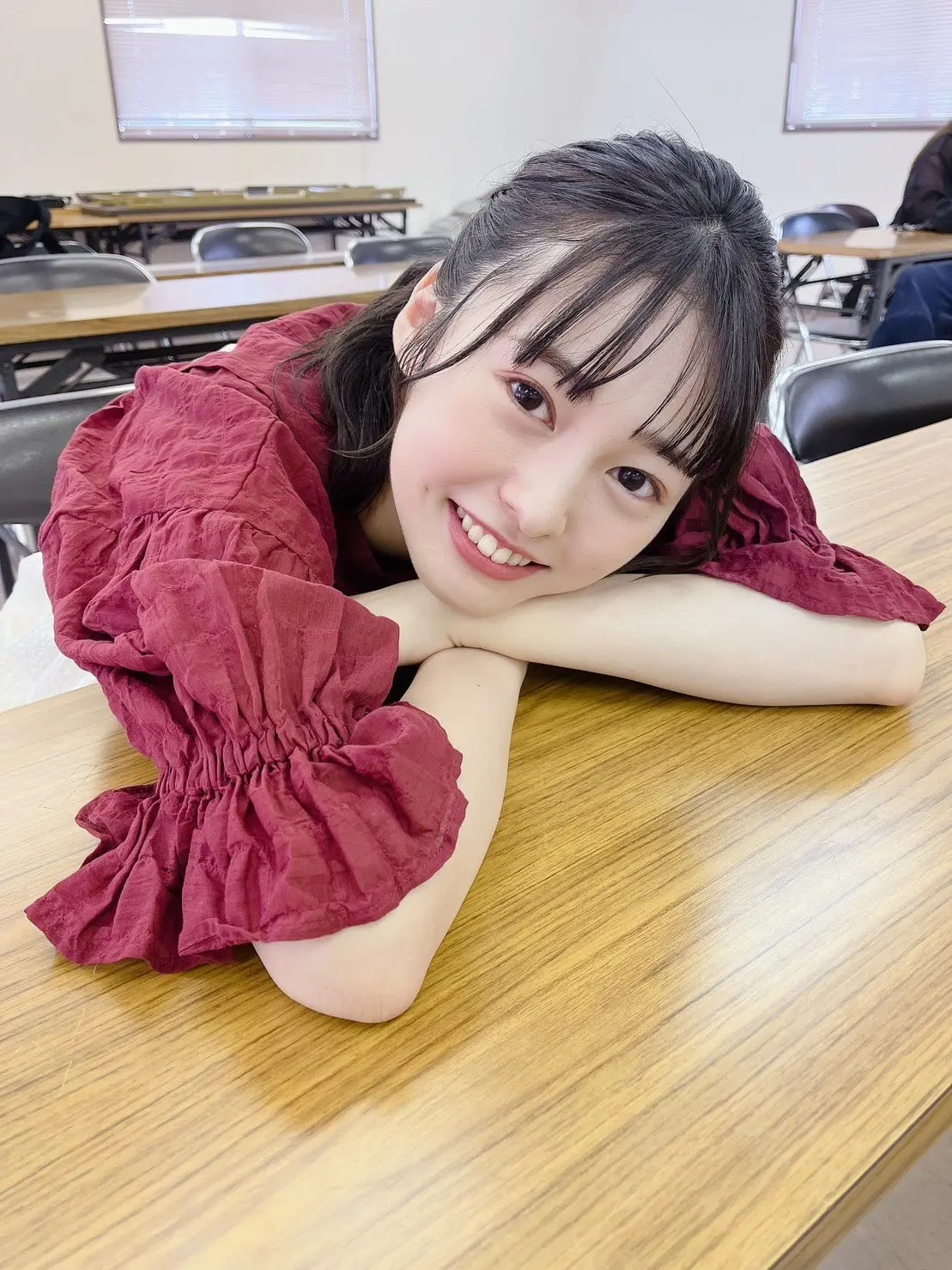 梨涡美少女《白滨美兔》又白又嫩就像一只小白兔!