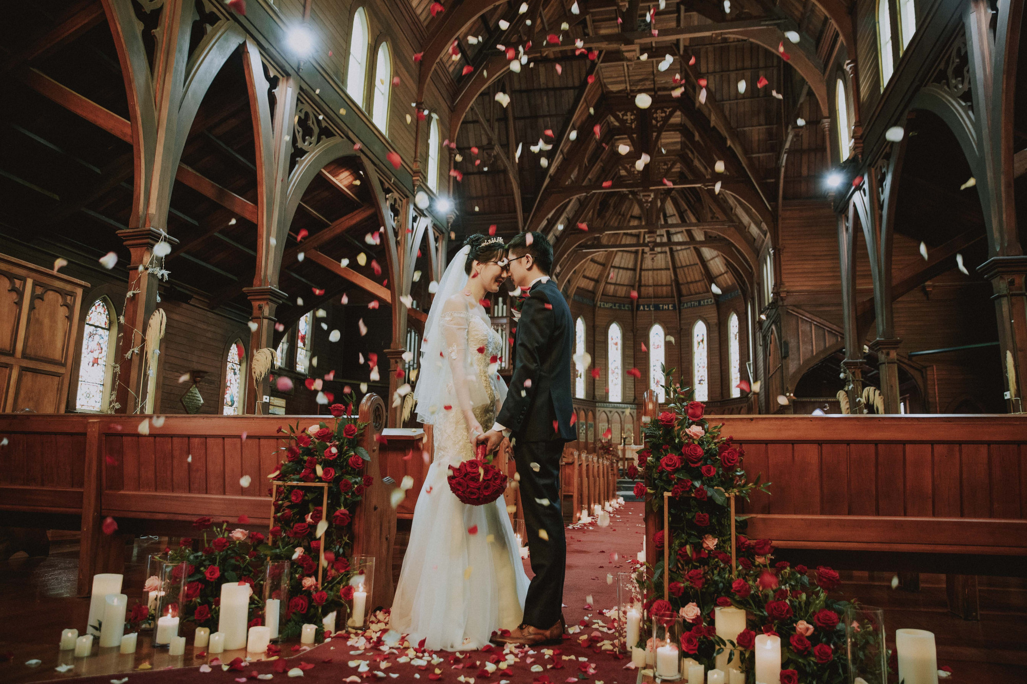 旅行结婚·教堂中惊艳于心的温柔新西兰婚礼