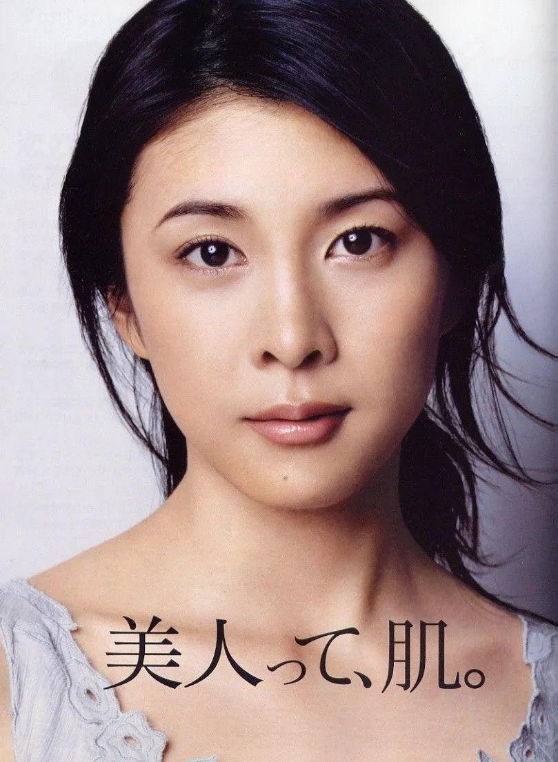 年仅40岁日本知名女演员竹内结子突然离世,疑似产后抑郁自杀.