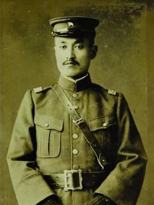 张作霖嫡系副司令郭松龄,为何通电反奉?他率7万精兵为何惨败?