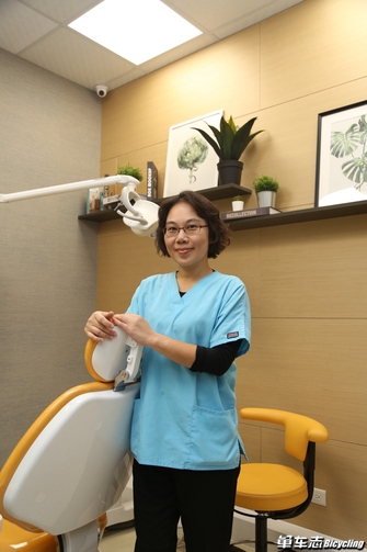 骑车摔伤牙齿怎么办?