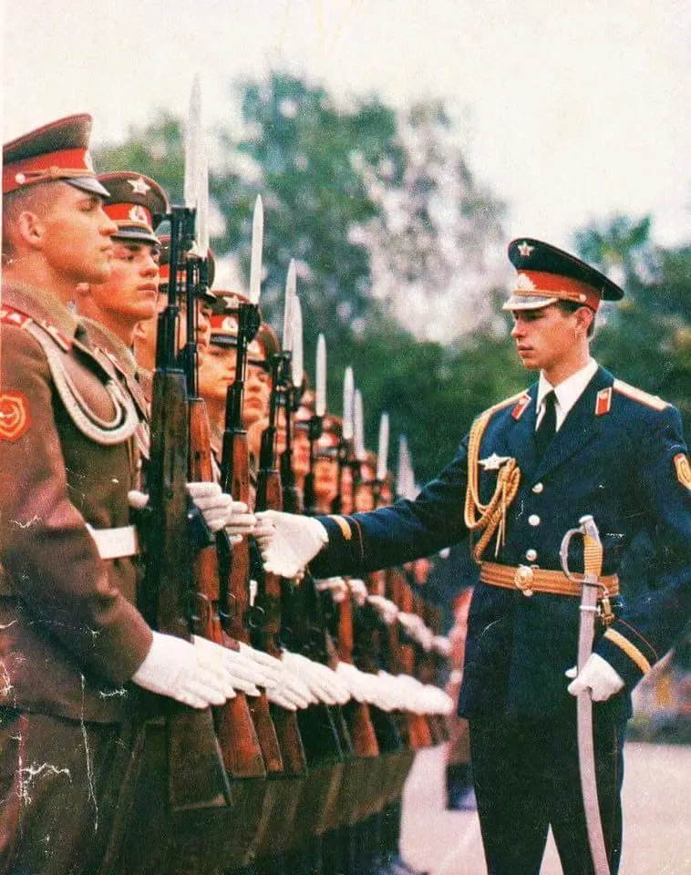 苏联1969/1988条例坦克兵礼服鉴赏