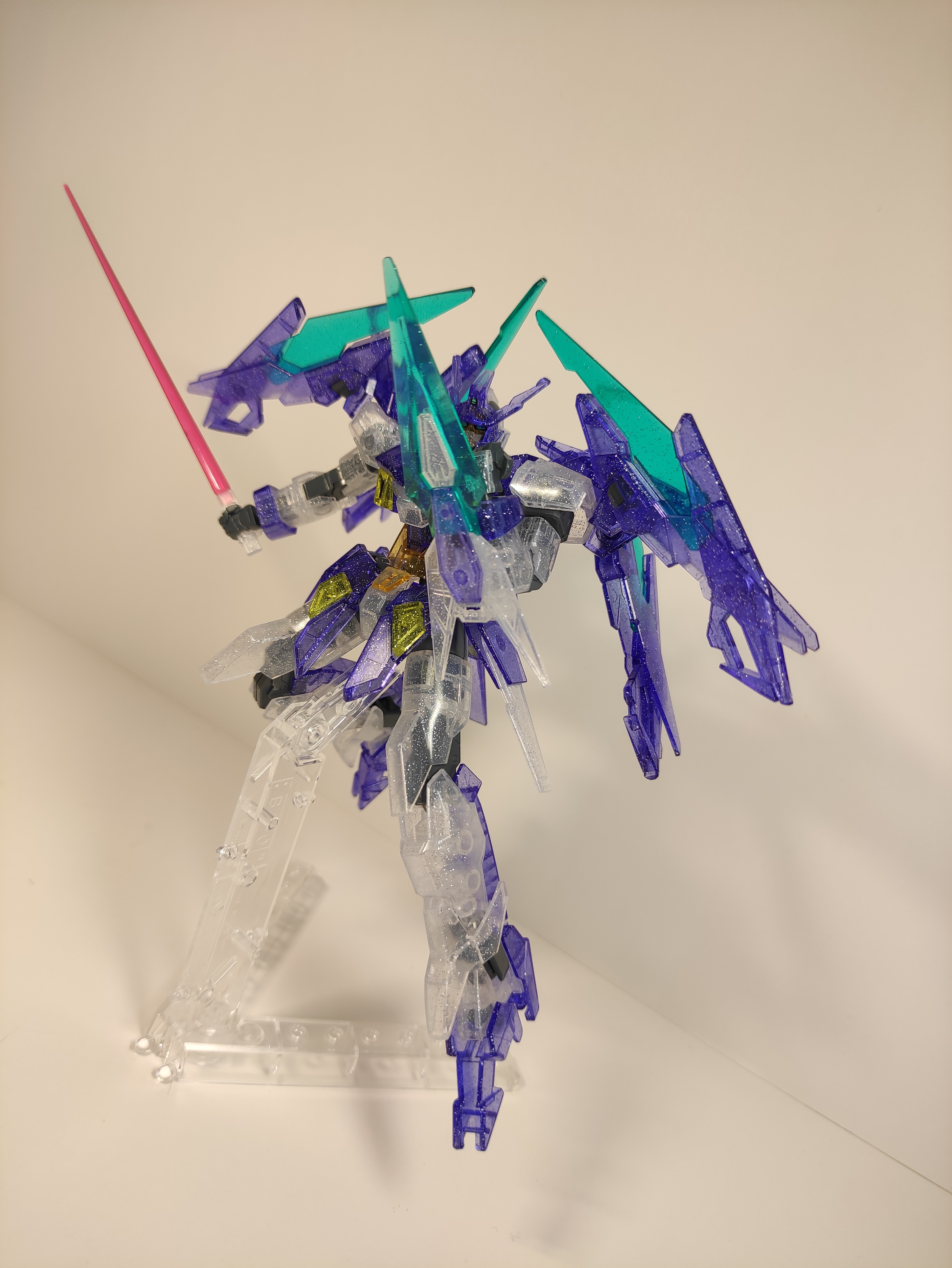 疫情宅家高达图赏:可变形的高达,限定彩色透明创形者age2造型图赏!