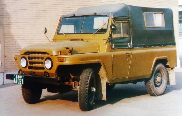 北京吉普212:传奇的前世,不堪的今生