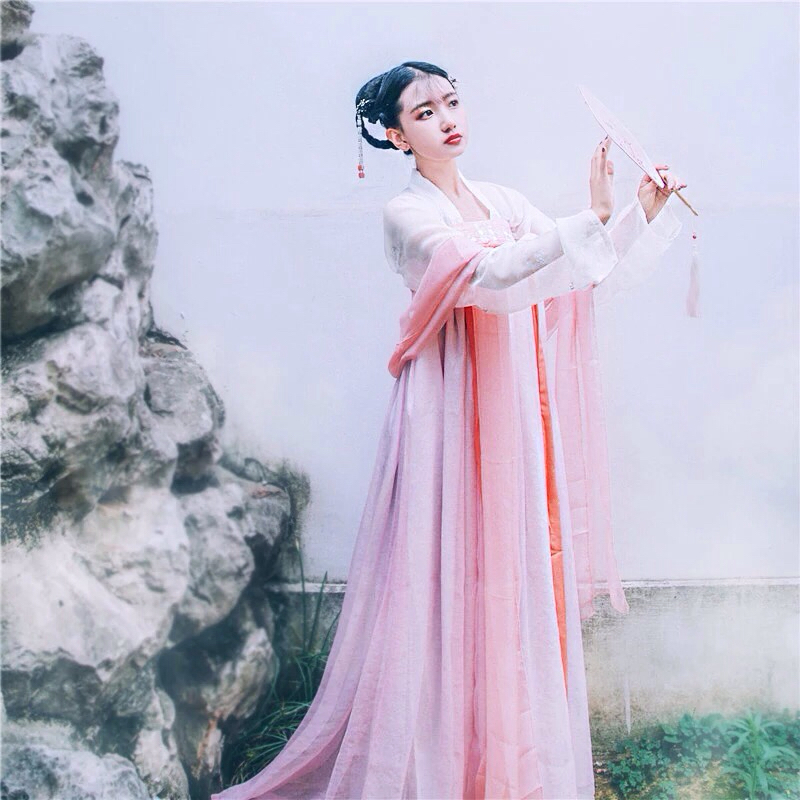 盘点那些超级白菜的汉服(200以下)