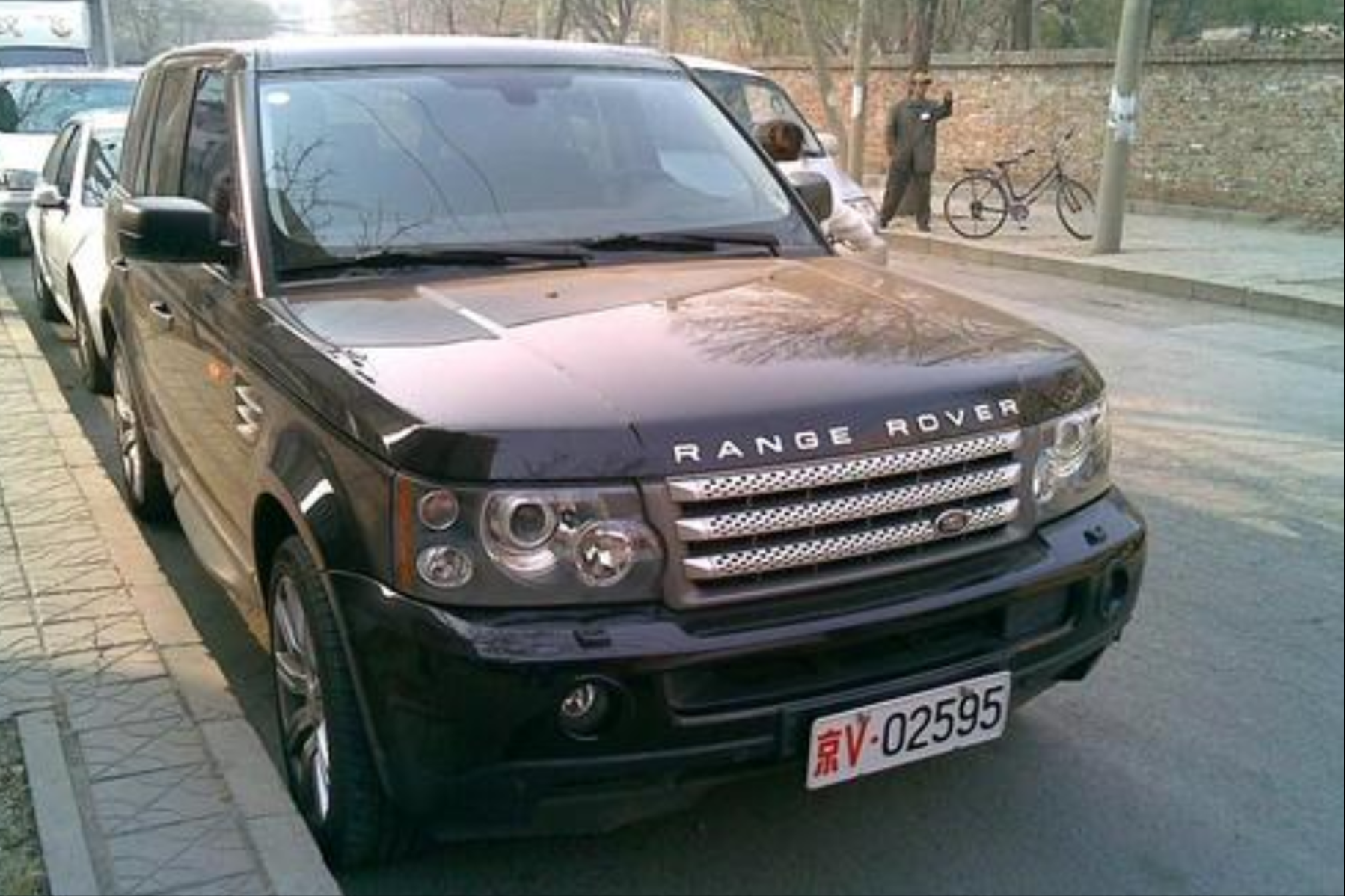 中国三种"特殊车牌",路上碰到了要远离,都是一些"大人物"