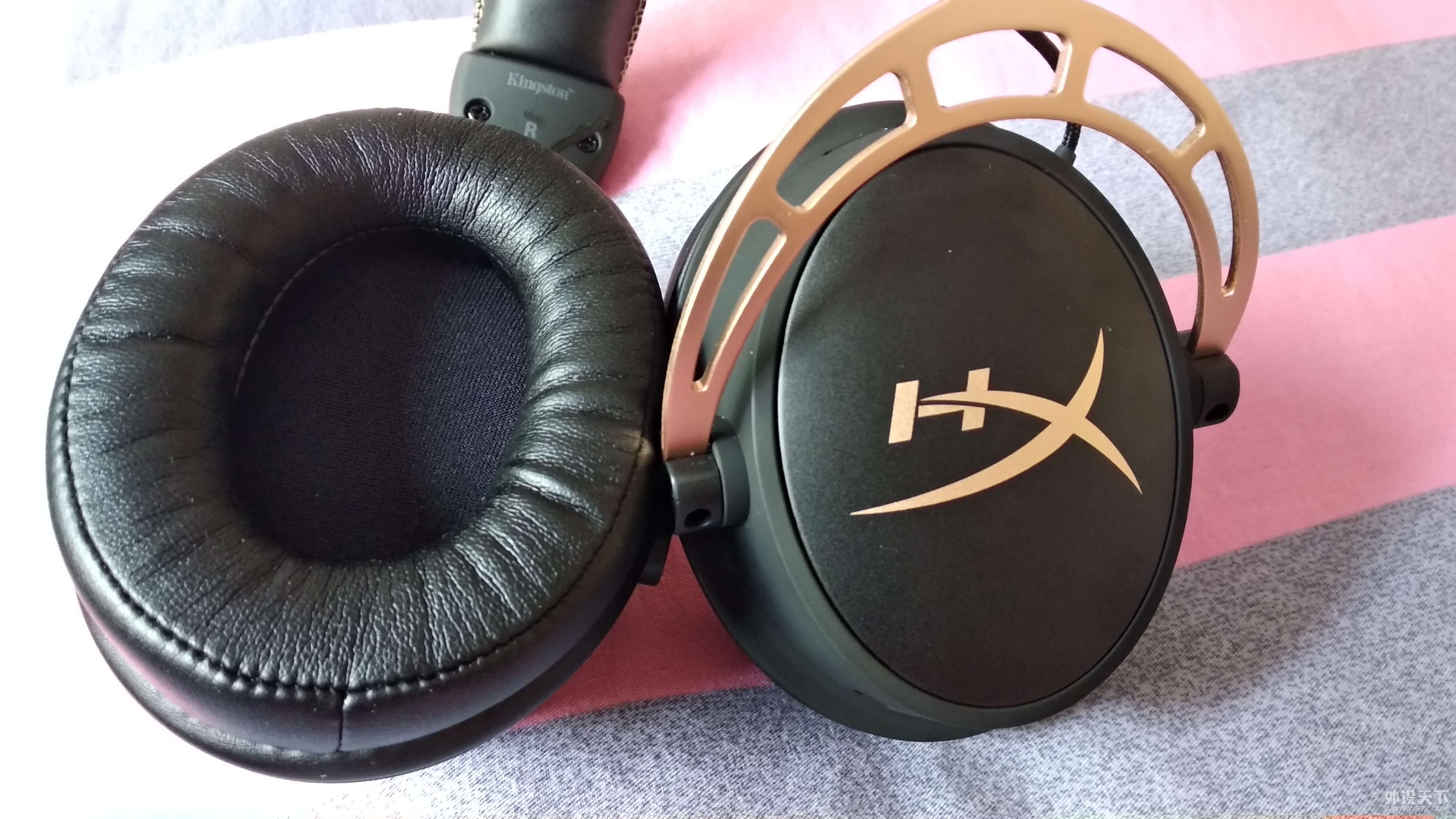 游戏音乐两相宜,hyperx cloud alpha黑金版游戏耳机