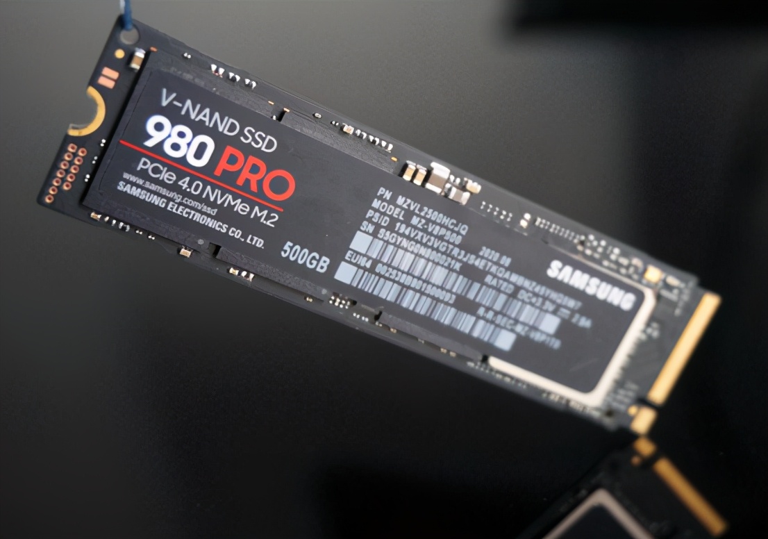 消费级pcie4.0 ssd三星980pro