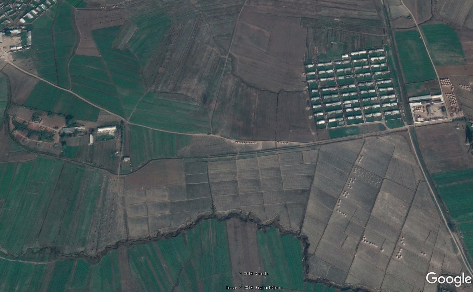 北朝鲜的村庄风景 编辑类图片. 图片 包括有 道路, 社会主义, 子项, 国家（地区）, 时间, 石头, 改革 - 83611460