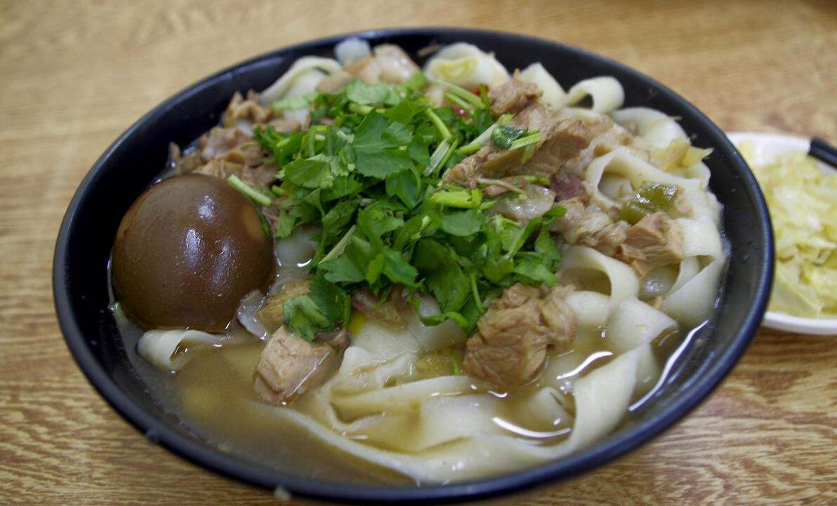 “小葱带你吃天下”——大同:为啥这里叫面食王中王! - 哔哩哔哩