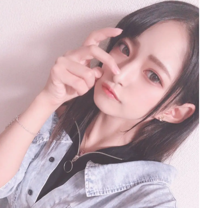 明星档案 第57期 渚光希(渚みつき)个人资料简介及作品写真图片! - 哔哩哔哩