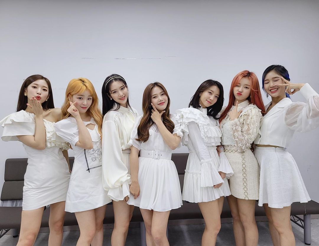 【oh my girl】官方 sns更新 第20201211档