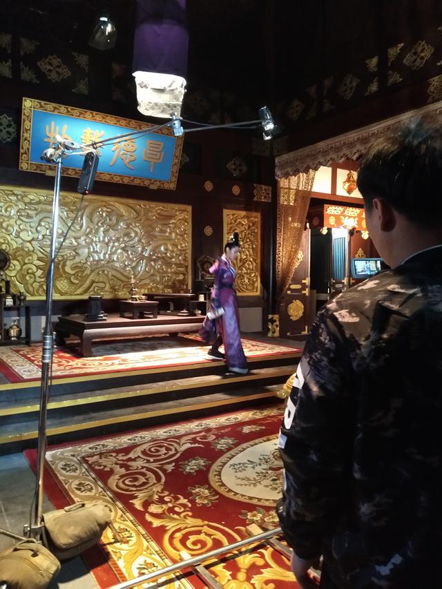 小鲜肉主演新神探狄仁杰,没感觉不期待?探班剧迷澄清:不要误会