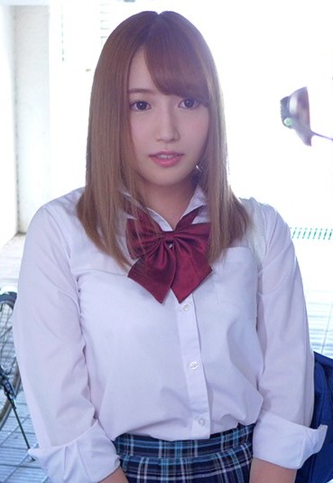 每天分享一个美女——望月瞳（望月あられ） 哔哩哔哩