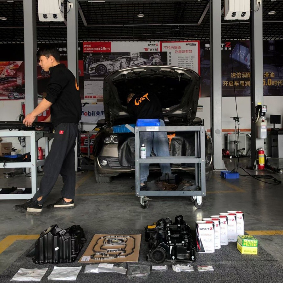 宝马5系发动机漏油,4s店维修vs番禺专修店