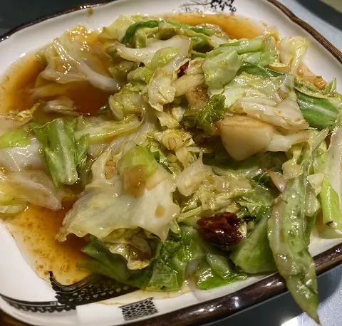 白菜梆炒五花 爽脆可口 不浪费白菜的精华 哔哩哔哩