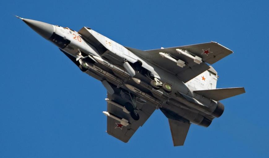 5马赫米格41截击机曝光,速度超歼20两倍,空空导弹根本追不上