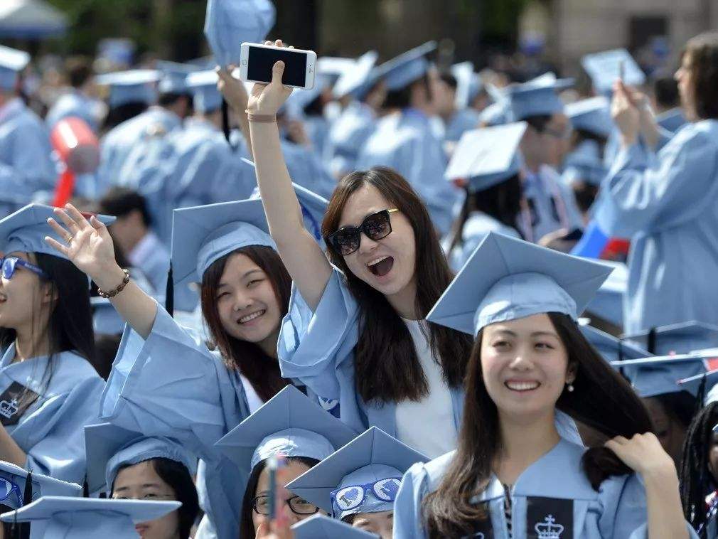 《内地赴港就读蓝皮书》在京首发棋牌游戏官方网站- 哈希游戏试玩平台畅享娱乐