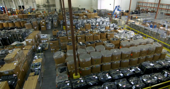 警惕消费陷阱丨深剖“消费主义”的9.6分纪录片 哔哩哔哩