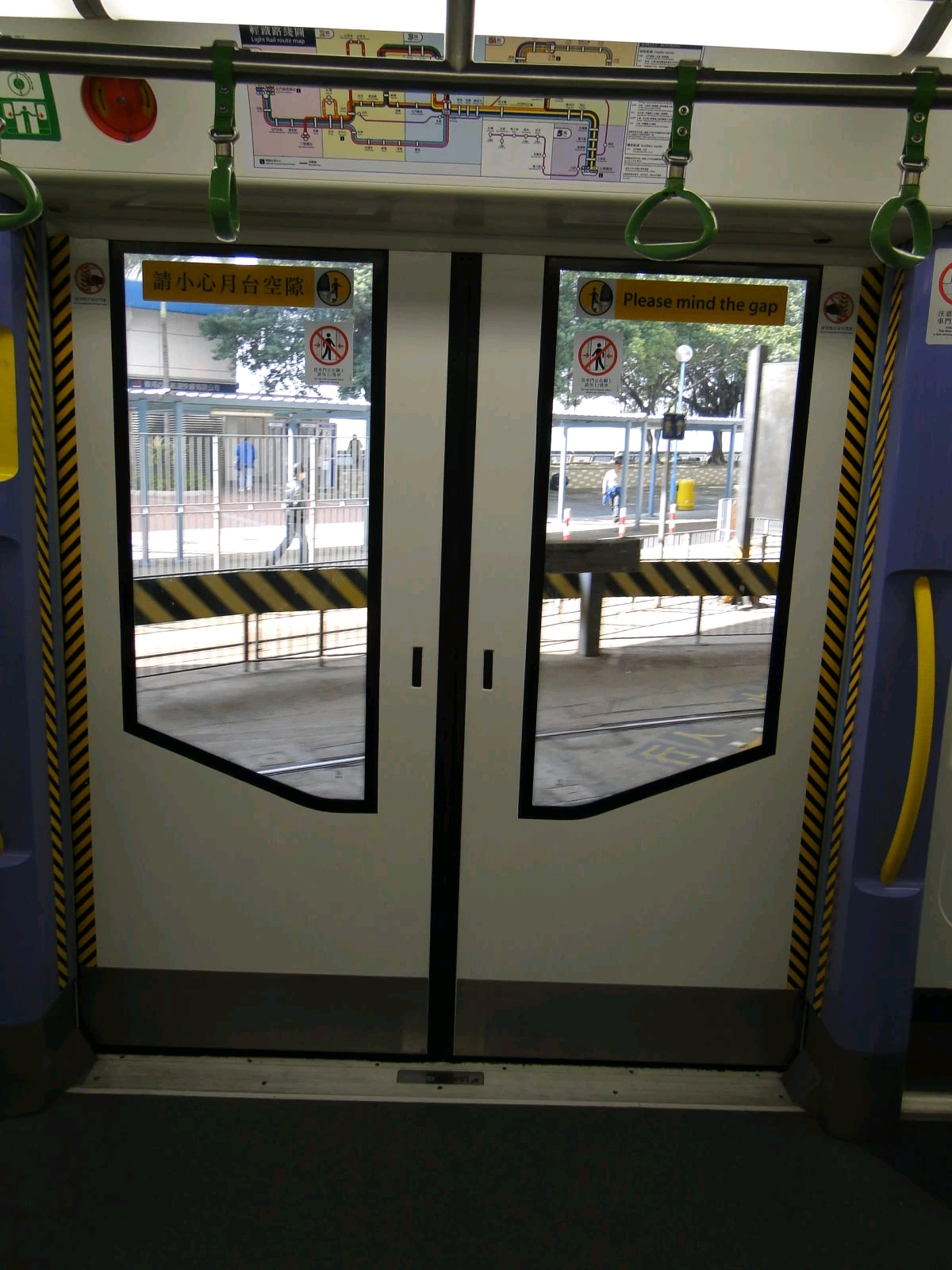 【香港地铁科普-12】轻铁第四期列车