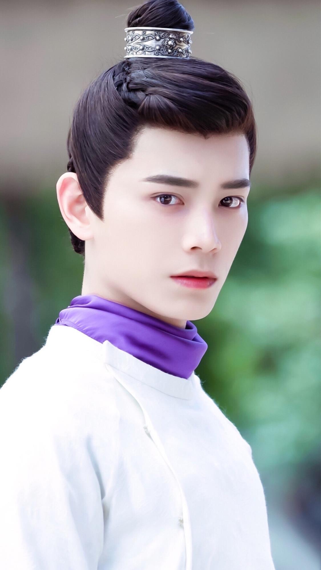 写一个自己的韩烁