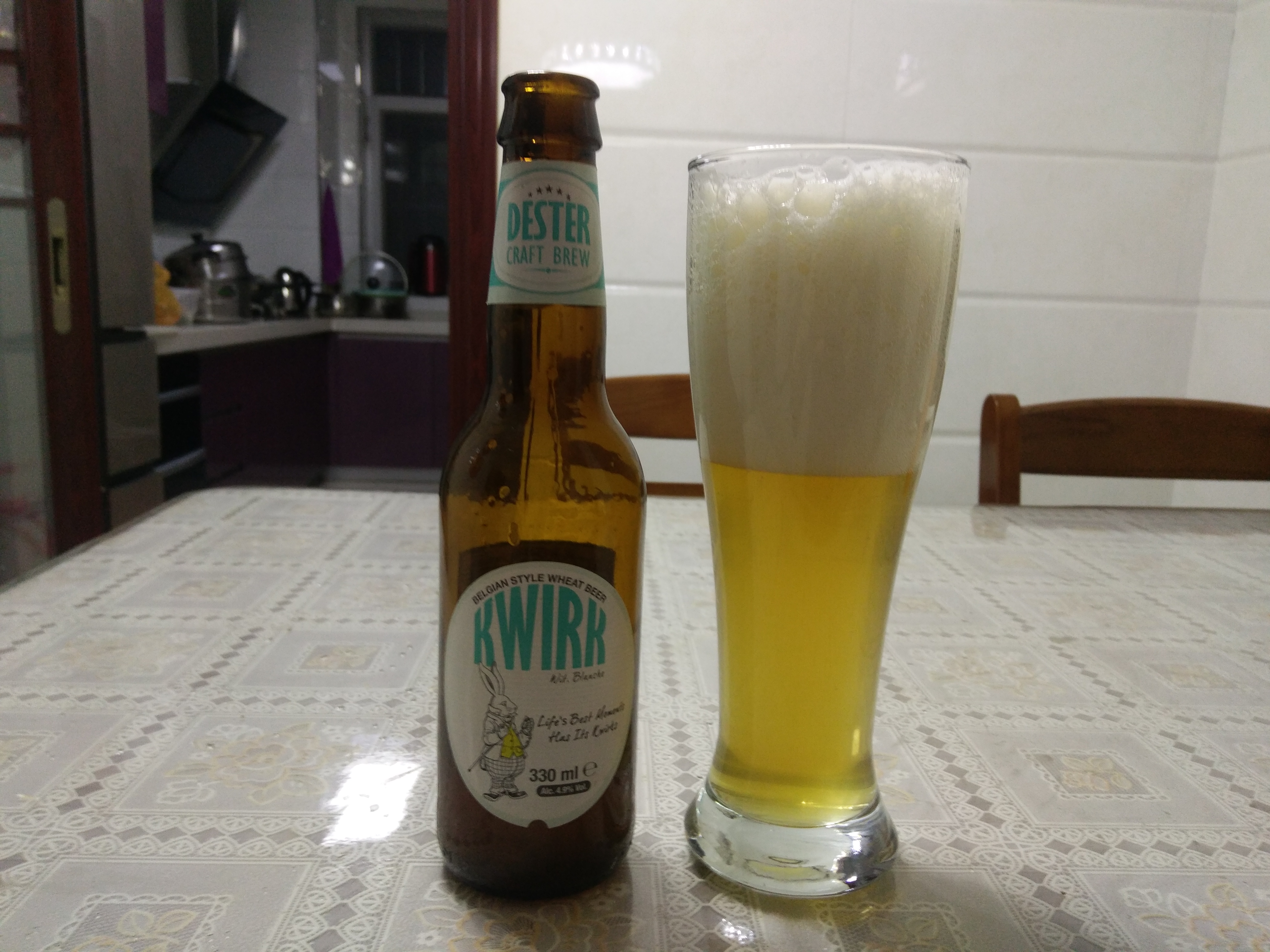 精酿啤酒开瓶,德星威克,小麦白啤