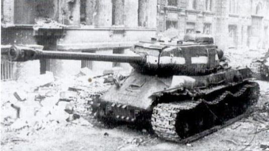 华而不实的苏联钢铁巨兽--kv6重型坦克