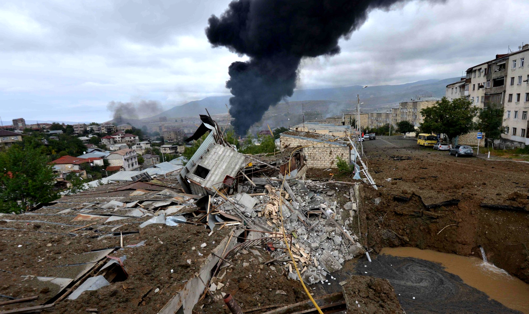 阿亚新一轮冲突爆发,冲突愈加频繁,纳卡地区将何去何从?