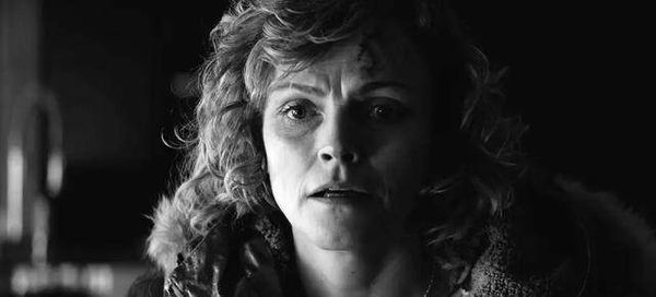 在今年《黑镜》圣诞特别篇的背后,藏着一款命