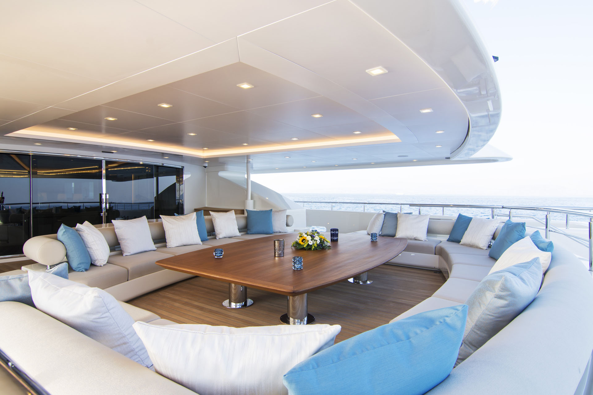 超级游艇高清壁纸4-2018新艇,希腊85米的golden yachts optasia号