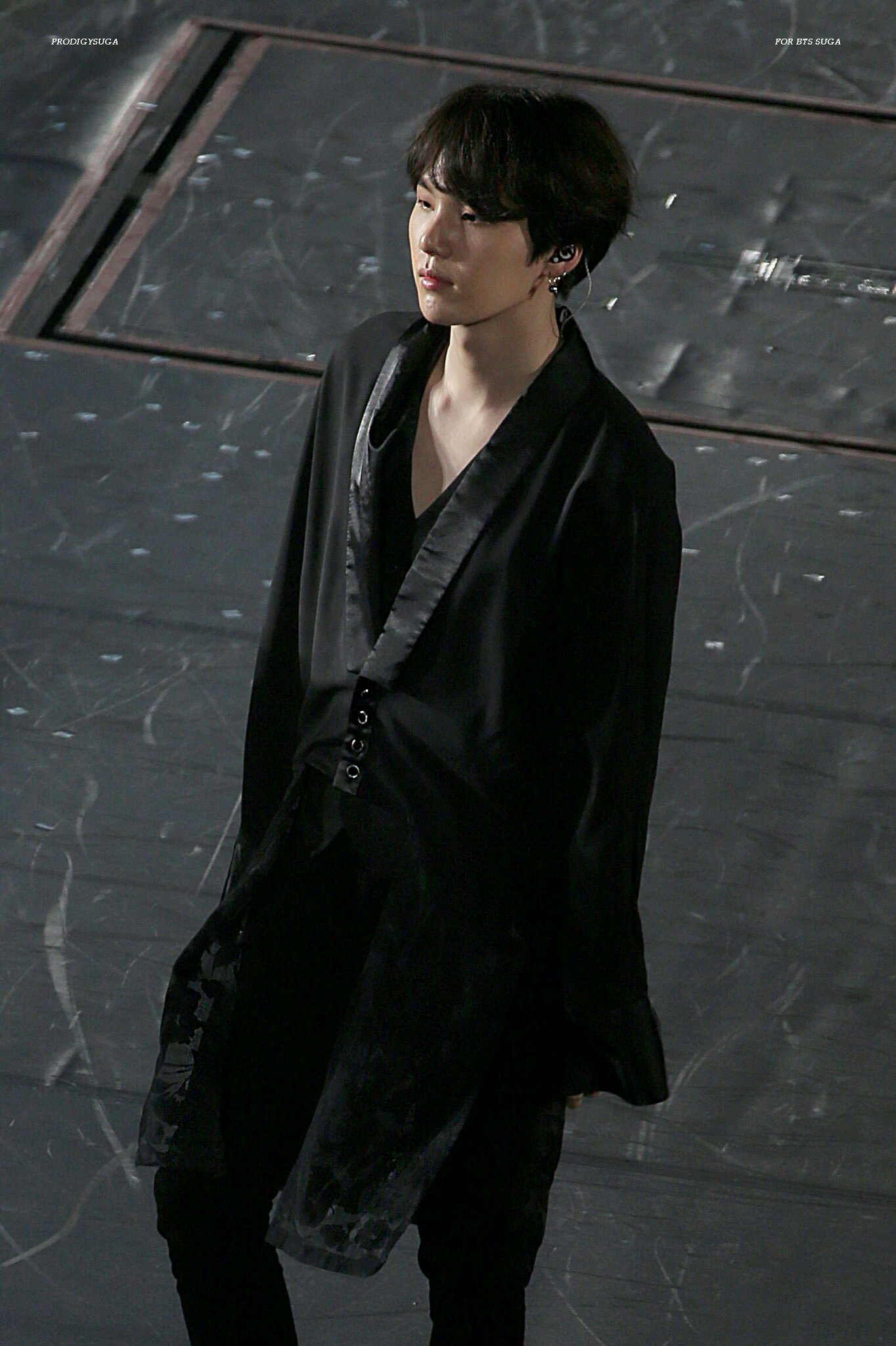  防弹少年团|闵玧其>"嘘.要乖乖的."①【囚禁】【斯德哥尔摩综合症】