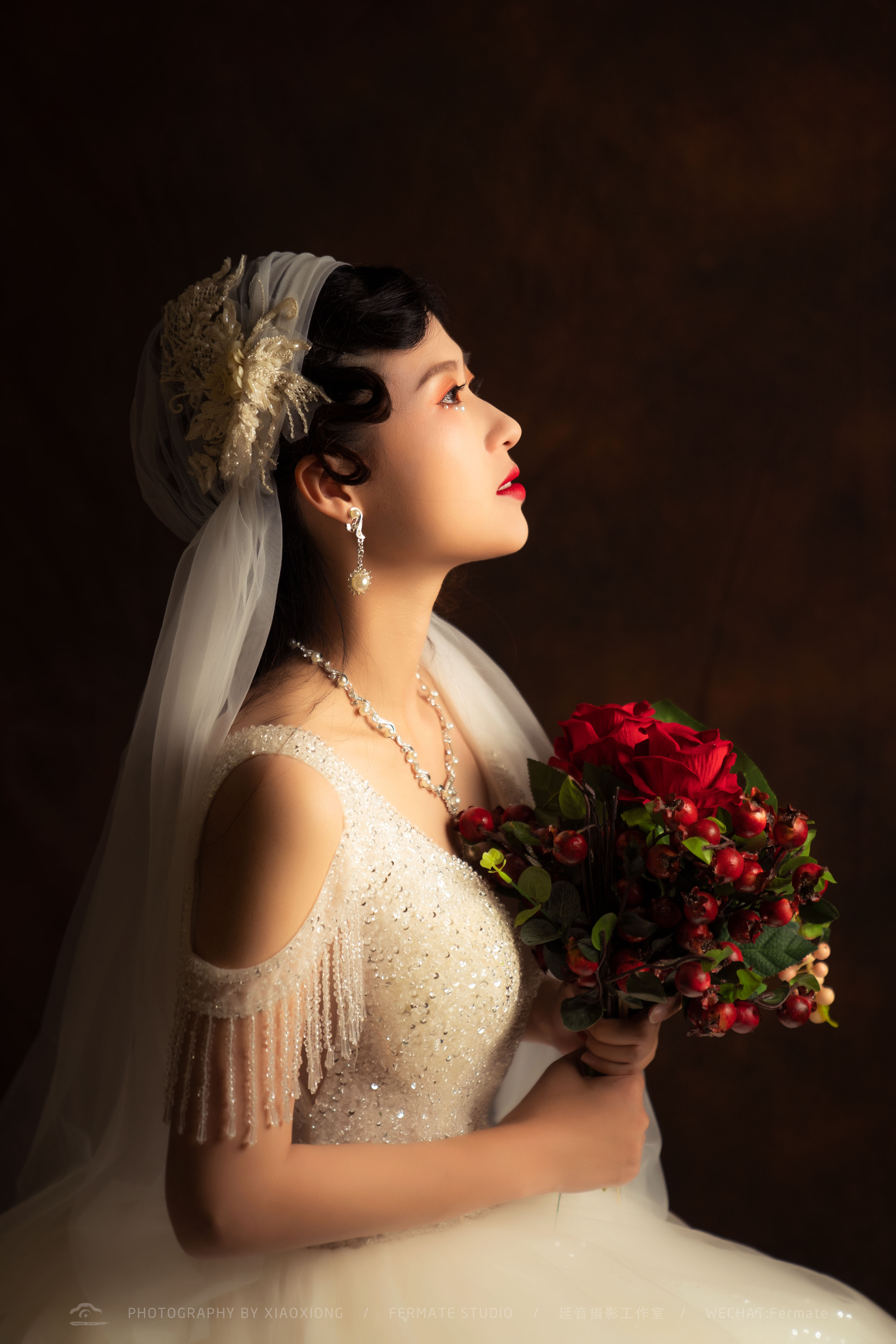 高级感复古婚纱