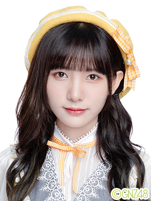 26) 队内职务:无 catch phrase:无 2018徐楚雯生日公演 2020徐楚雯