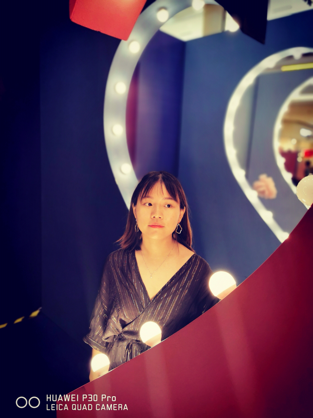 大撞色构图p30pro拍摄