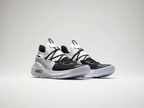 库里6终极大测评:金州拉文的暴力战靴--UA C