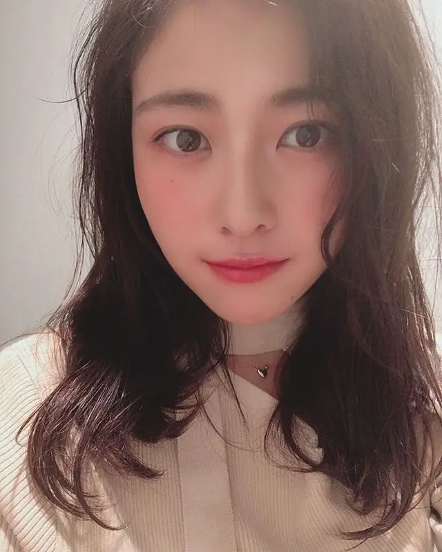 姐姐真漂亮 还获得过选美大奖 乃木坂46久保史绪里高颜值姐姐 完全不输偶像 哔哩哔哩 姐姐真漂亮 还获得过选美大奖 乃木坂46久保史绪里高颜值姐姐 完全不输偶像 哔哩哔哩
