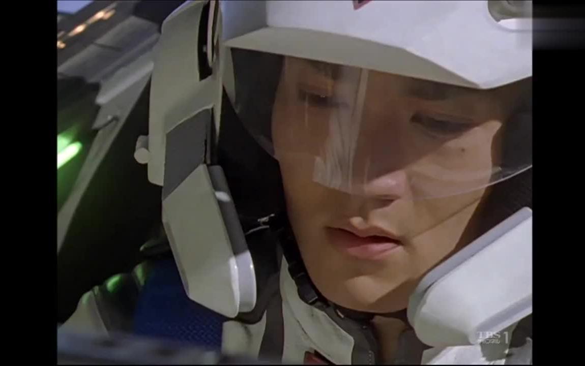 奥特曼迪迦旧日拍摄现场照片花絮看起来十分乖巧的哥尔赞以及爱吃朋友
