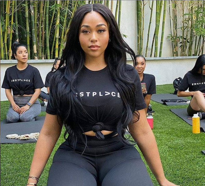 jordynwoods内涵khloe发新歌服装还有健身项目