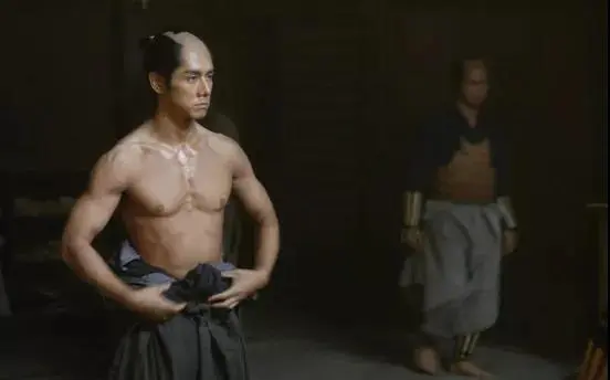 日本男性最憧憬的男星身材top10 第一名果然是 哔哩哔哩